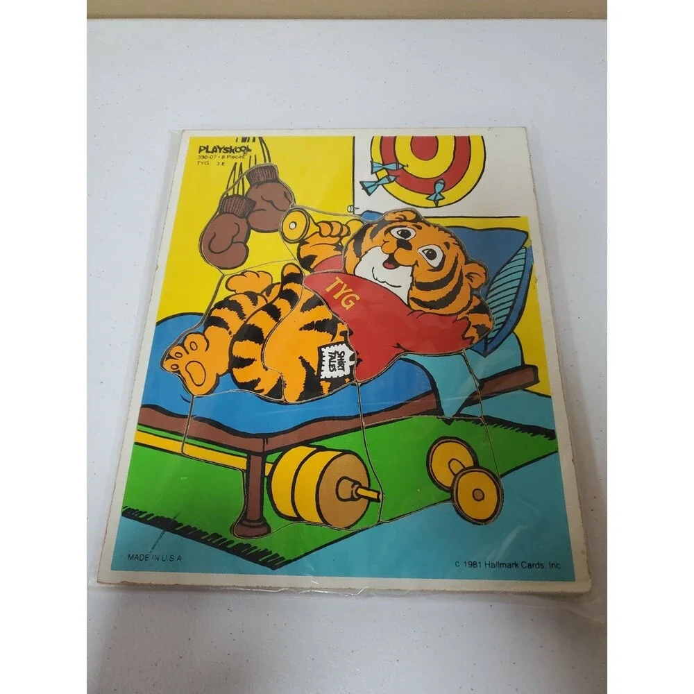 Playskool Vintage Hallmark Wood Puzzle 1981 #330-07 TYG VGC